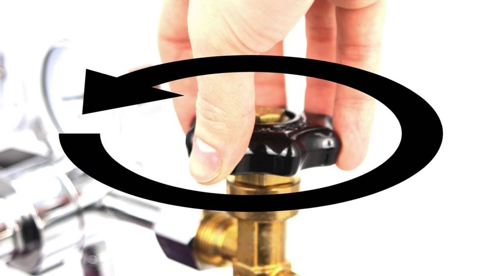 Open flow of gas from CO2 cylinder