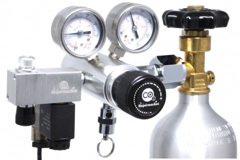 Photo of a gas regulator contained in a CO2 System from CO2 Supermarket.